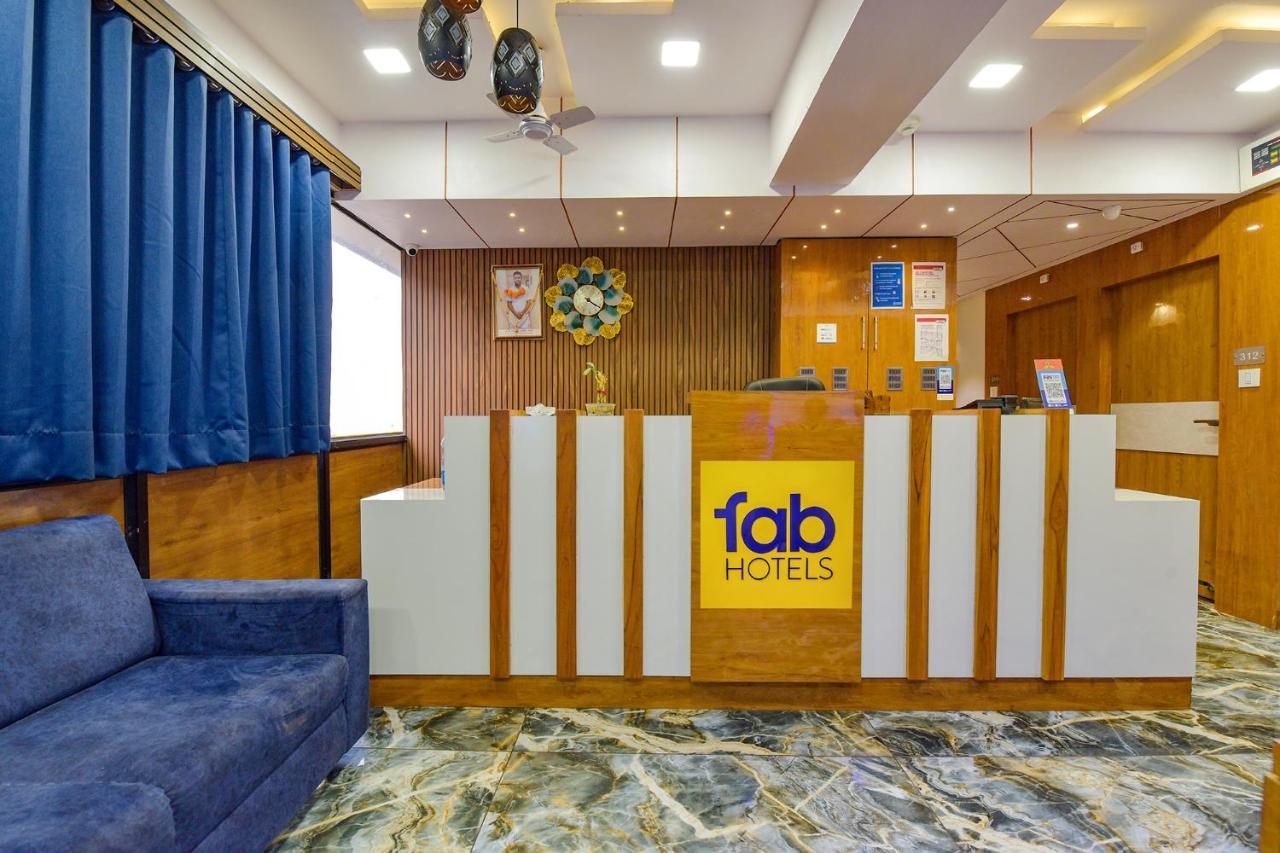 Fabhotel New York Batwa Exterior photo